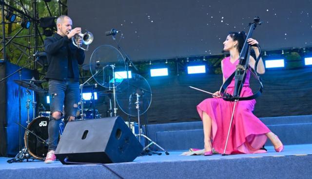 乐节让市民与艺术在城市空间相拥AG真人旗舰厅登录虹桥草地音(图3)